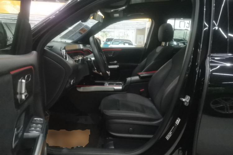 Used Mercedes-Benz GLB AMG 2024 AMG GLB 35 4MATIC
