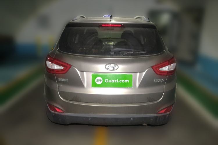 Used Hyundai ix35 2013 2.0L Automatic Two-Wheel Drive Smart GLS China IV Standard Rear
