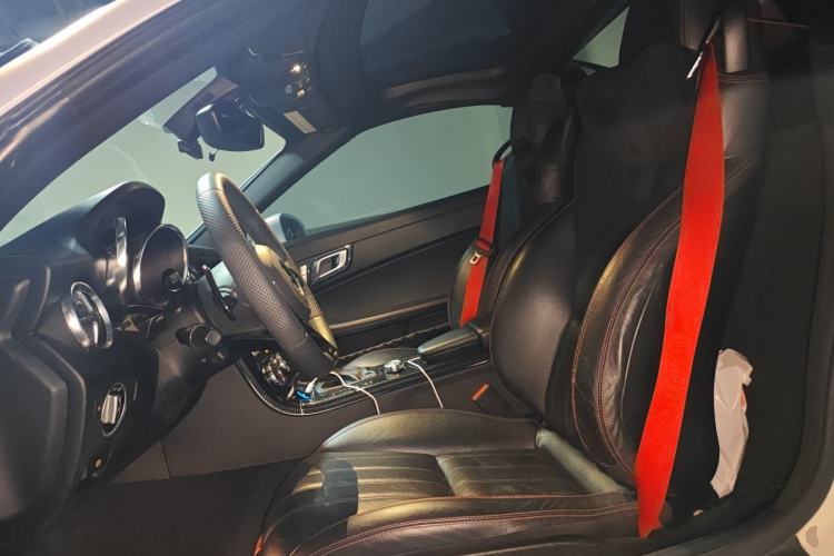 Used Mercedes-Benz SLK-Class 2011 SLK 200 Luxury Sports Model
