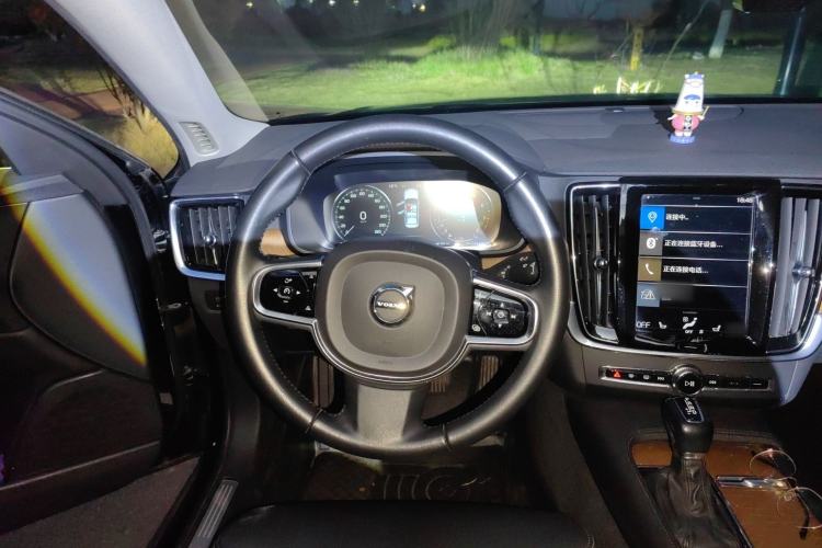 Used Volvo S90 2020 T5 Zhiyi Luxury Edition