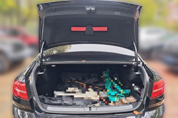 Used Volkswagen Magotan 2017 330TSI DSG Leading Model
