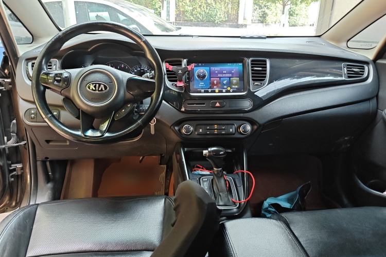 Used Kia Carens 2013 2.0L 5-Seater Automatic Standard Version China V Standard
