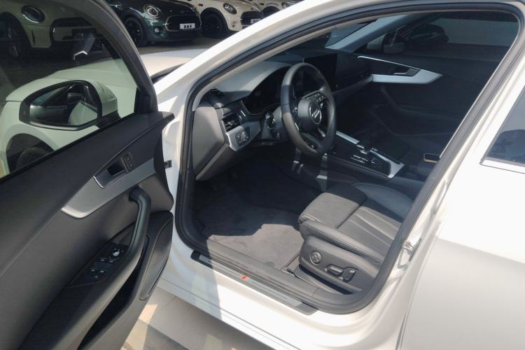 Used Audi A4L 2020 40 TFSI Fashion Dynamic Model

