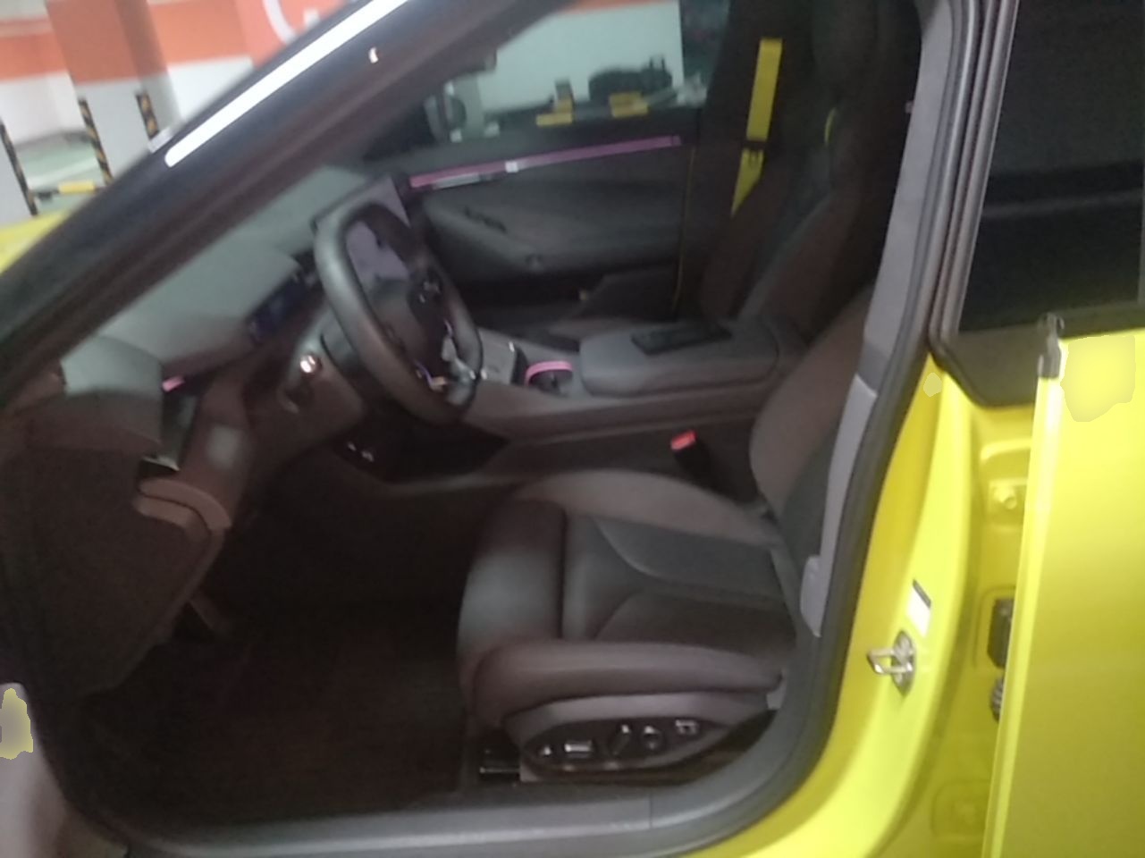 Interno anteriore