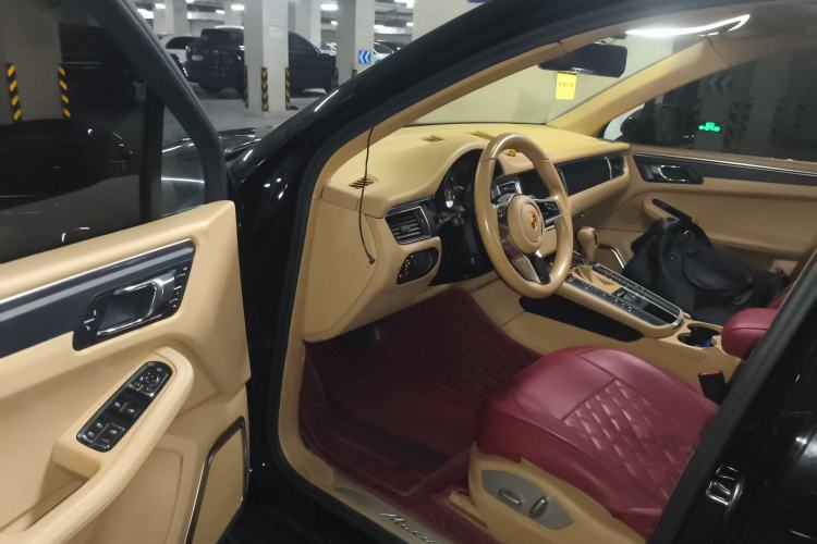 Used Porsche Macan 2014 Macan 2.0T
