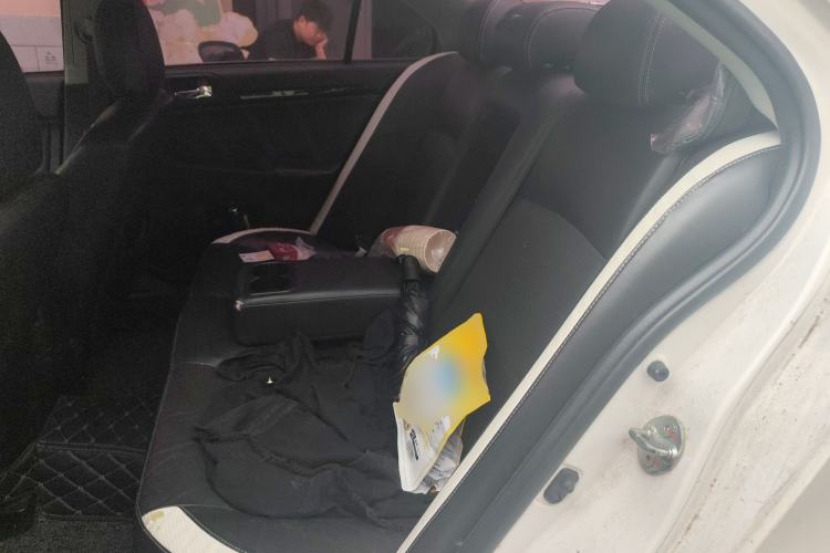 Used Mitsubishi Lancer EX 2016 1.8L Manual Black-and-White Retro Edition Left Rear Seat