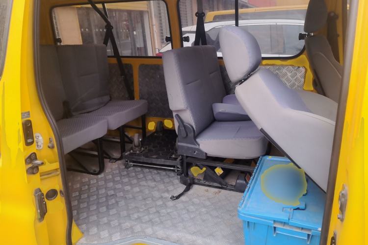 Used Jinbei Express 2019 2.0L Standard Version China VI 1TZS Left Rear Seat