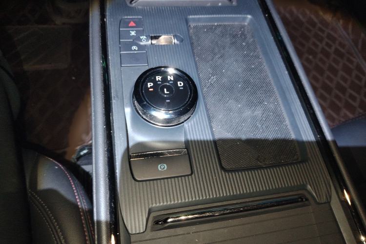 Used Ford Mondeo 2022 Restyled EcoBoost 245 Luxury Version Gear Lever