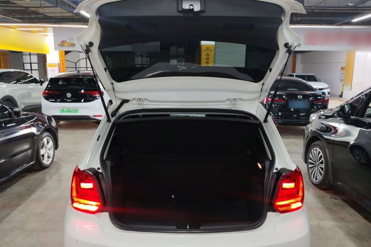 Used Volkswagen Polo 2018 1.5L Automatic Enjoyment Model