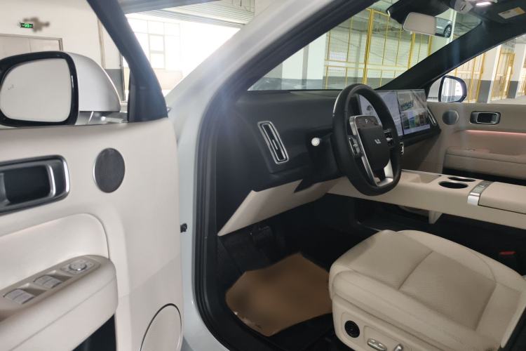 Used Li Auto L6 2024 Pro Model
