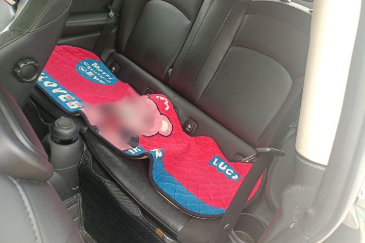 Used MINI 2016 1.5T COOPER Performance Edition Interior 4