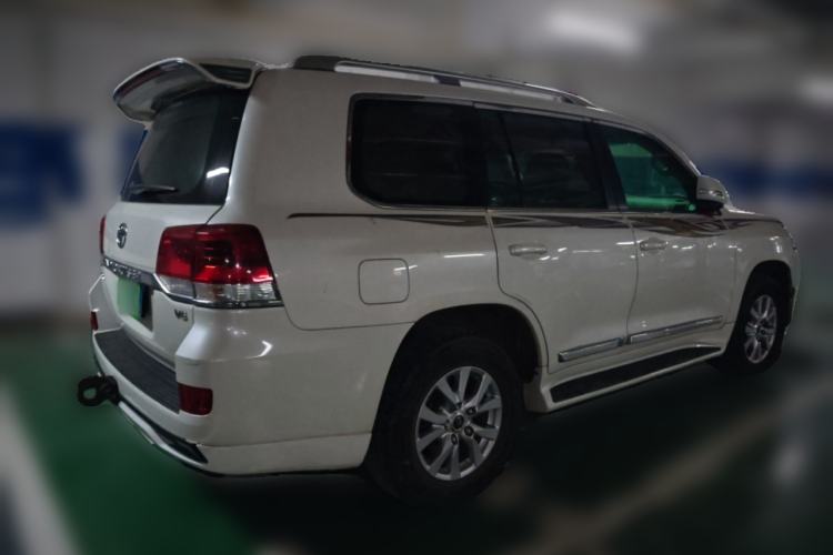 Used Toyota Land Cruiser 2019 4.0L GX-R GT Dual Fuel Sunroof Velvet Interior – Middle East Specification
