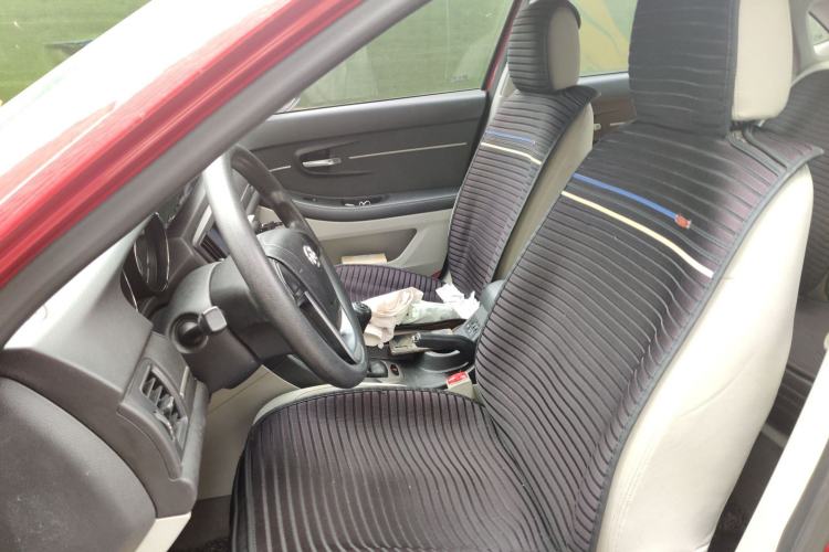 Used BAIC Senova D50 2014 1.5L manual standard version Left Front Seat