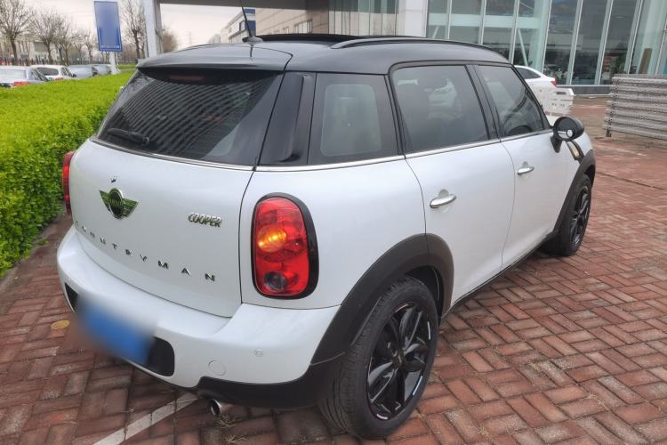 Used MINI Countryman 2014 1.6L COOPER Fun Rear Right 45 Deg