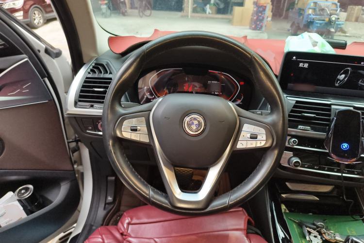 Used BMW X3 2021 Facelift xDrive25i Luxury Package Steering Wheel