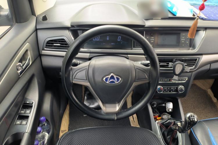 Used CHANGAN KAICHENG Oushang A600 2017 1.5L Manual Standard Edition Steering Wheel