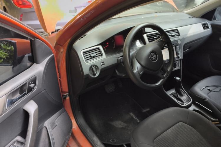 Used Volkswagen Santana 2015 Haval H6 1.6L Automatic Luxury Model