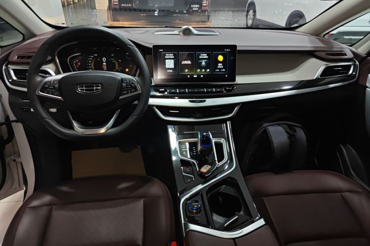 Used Geely Auto Jiajie New Energy 2019 1.5TD PHEV Yaoxiang Edition Center Console