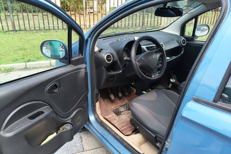 Used Chery QQ 2013 1.0L Manual Happy Edition
