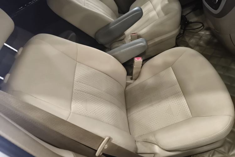 Used Buick GL8 2014 2.4L Classic Edition