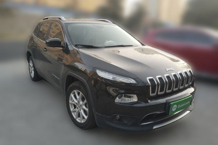 Used Jeep Cherokee 2017 2.0L Superior Edition