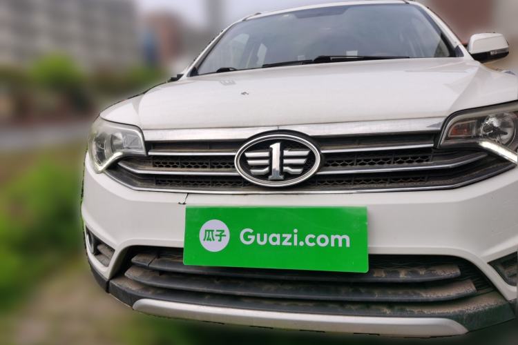 Used FAW Senya R7 2016 1.6L Manual Smart Version Front