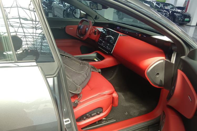 Used Avatr 12 2025 Year Updated Ultra Extended-Range Version
