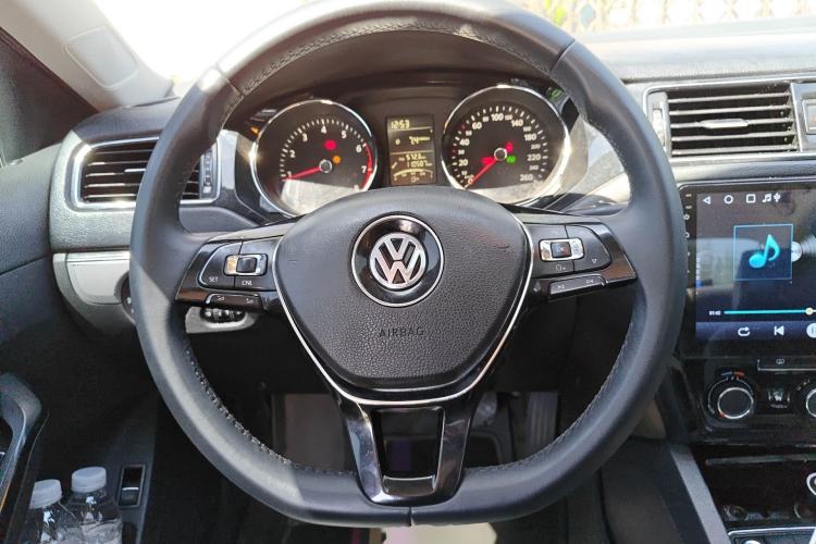 Used Volkswagen Sagitar 2018 1.6L Automatic Comfort Model Steering Wheel