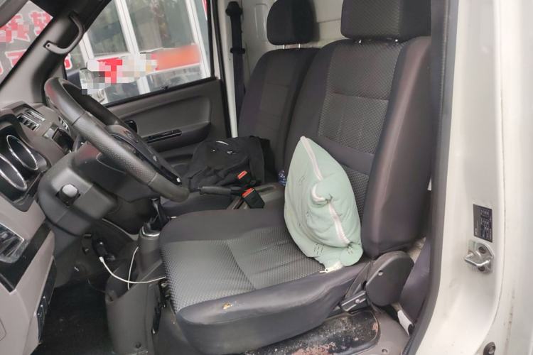 Used New Gonow Shuailing 2022 Standard Range with 41.64 kWh Lishen Power
