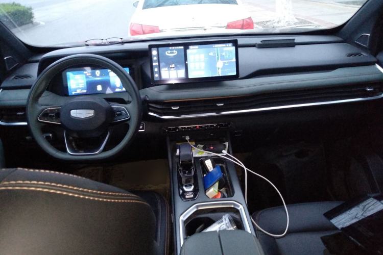 Used Geely Auto Haoyue L 2023 2.0T DCT Prestige Edition