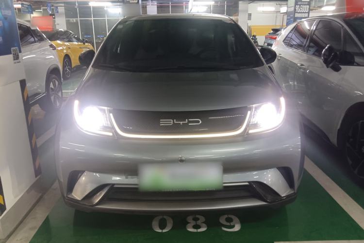 Used BYD Dolphin 2023 420 km Free Version
