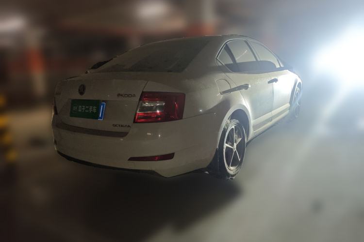 Used Skoda Octavia 2015 1.6L Automatic Yijie Edition
