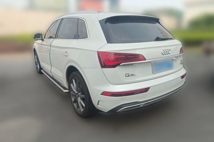Used Audi Q5L 2023 40T Luxury Elegant Model Rear Left 45 Deg