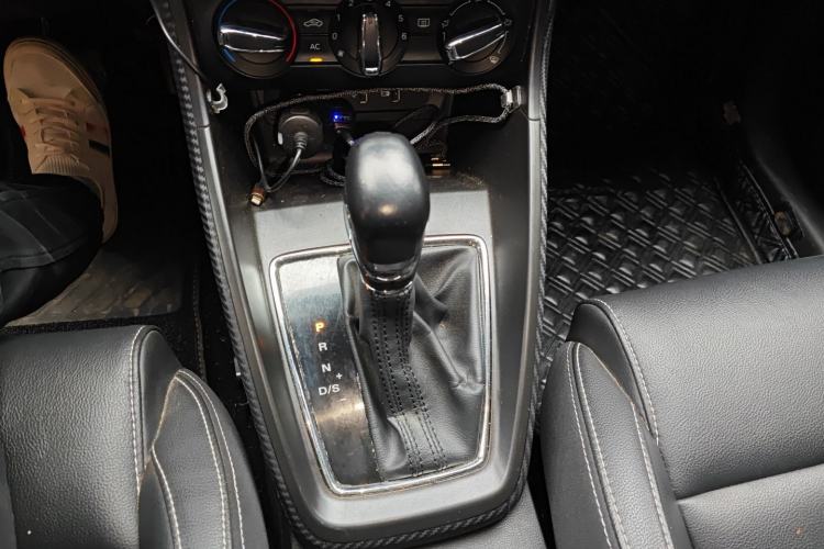 Used MG ZS 2018 1.5L Automatic Luxury Edition China V Standard
