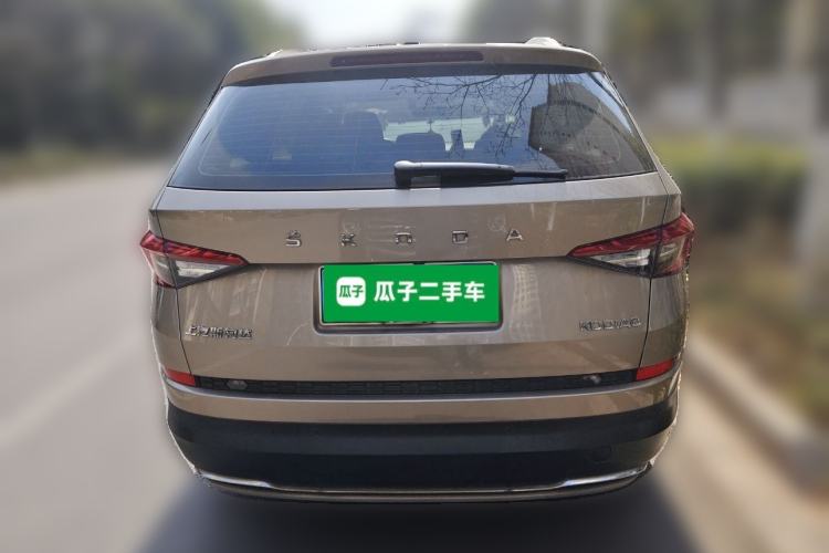 Used Skoda Kodiaq 2019 Facelifted TSI330 5-Seater Two-Wheel-Drive Luxury Enjoyment Edition China VI Standard