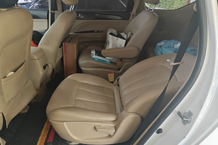 Used Baojun 730 2016 1.5T Manual Luxury Edition 7 Seats