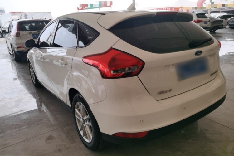 Used Ford Focus 2017 Hatchback 1.6L Automatic Fashion Edition Smart Drive Version
