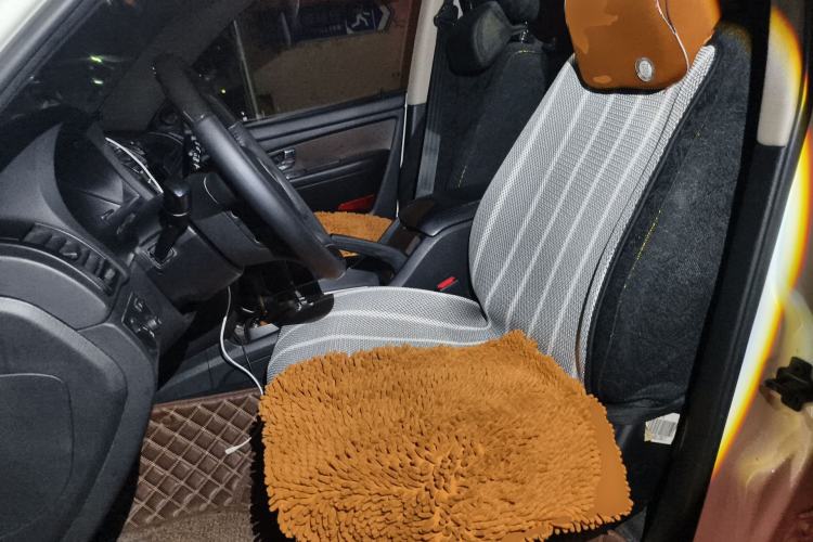 Used SsangYong Rexton W 2014 2.0T Four-Wheel Drive Luxury Navigation Version with 5 Seats Left Front Seat