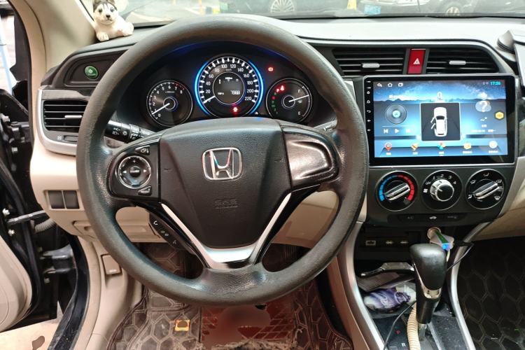 Used Honda Crider 2013 1.8L automatic luxury edition Steering Wheel