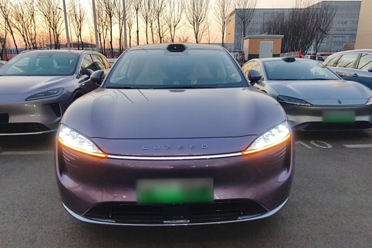 Used Hima Luxeed R7 2025 Extended-Range 331km Ultra
