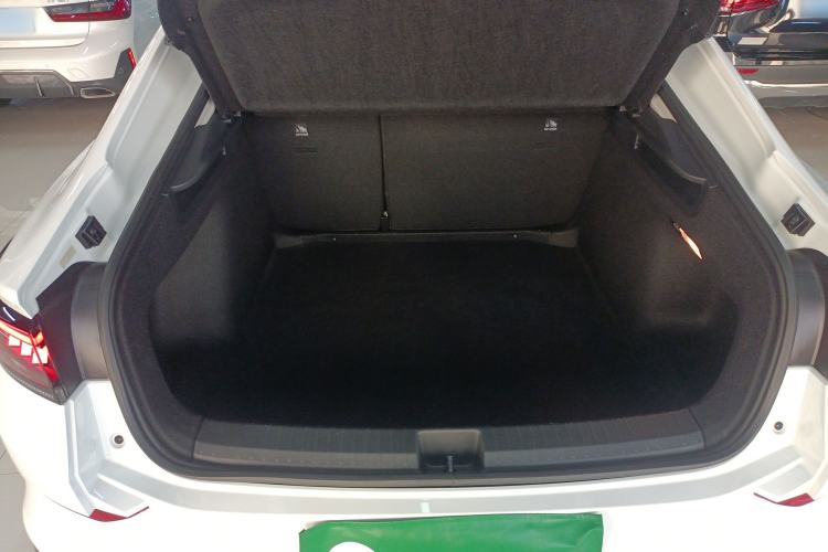 Used Volkswagen Lamando 2024 Lavida L 280TSI DSG Cool & Spicy Edition
