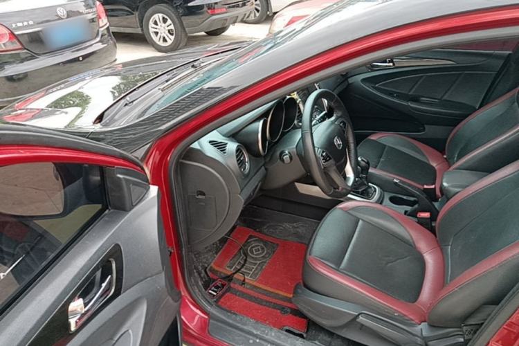 Used CHANGAN Eado 2015 1.6L Manual Junku Model China IV Standard

