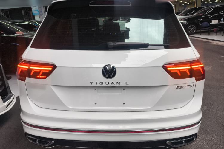 Used Volkswagen Tiguan L 2022 330TSI Automatic Two-Wheel Drive R-Line Enhanced Edition Rear