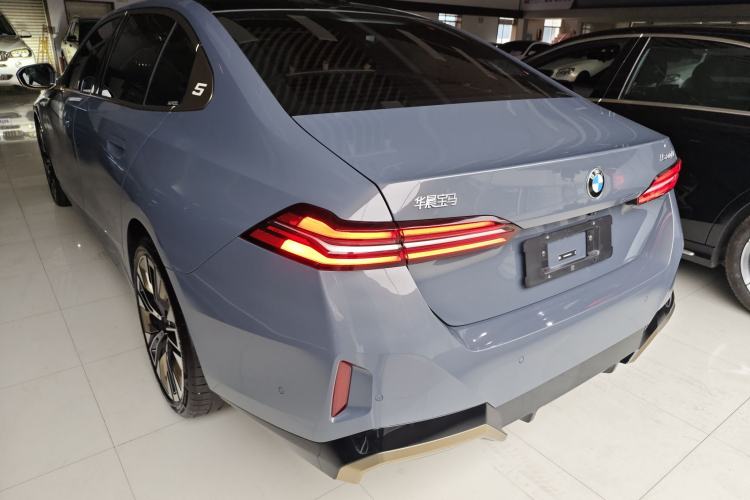 Used BMW 5 Series 2024 530Li Luxury Edition M Sport Package Rear Left 45 Deg