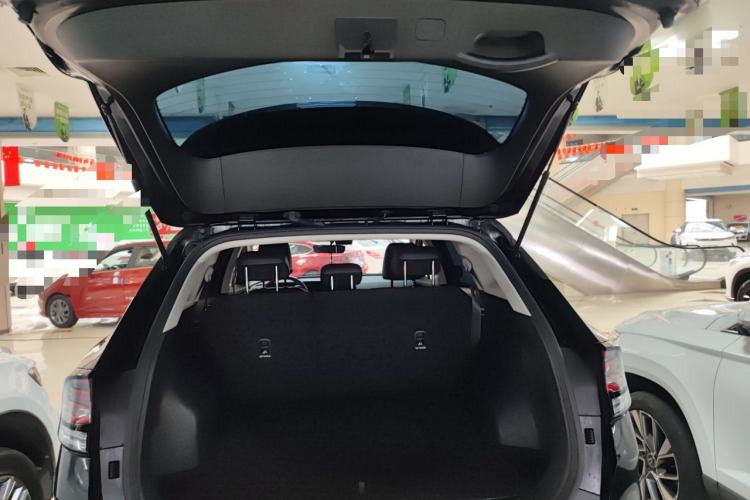 Used Kia Sportage (Chinese Domestic Model) 2025 2.0T Two-Wheel-Drive Prestige Edition