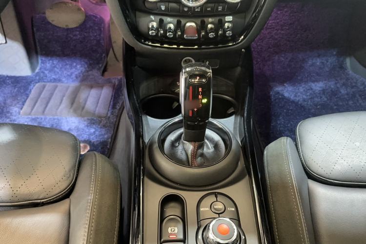 Used MINI Clubman 2019 2.0T COOPER S
