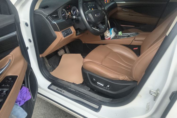 Used Geely Auto Emgrand GT 2017 1.8T Luxury Model
