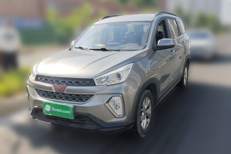 Used Wuling Hongguang S3 2019 1.5L Manual Comfort Model China VI Standard