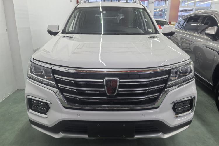 Used Roewe RX8 2018 30T Smart Connectivity Two-Wheel Drive Flagship Edition
