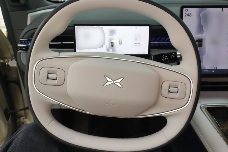 Used XPeng G6 2025 725 Ultra-Long Range Max Flagship Edition